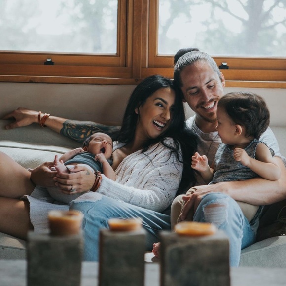 Meet your Posher, Dani - Picture 3 of 6